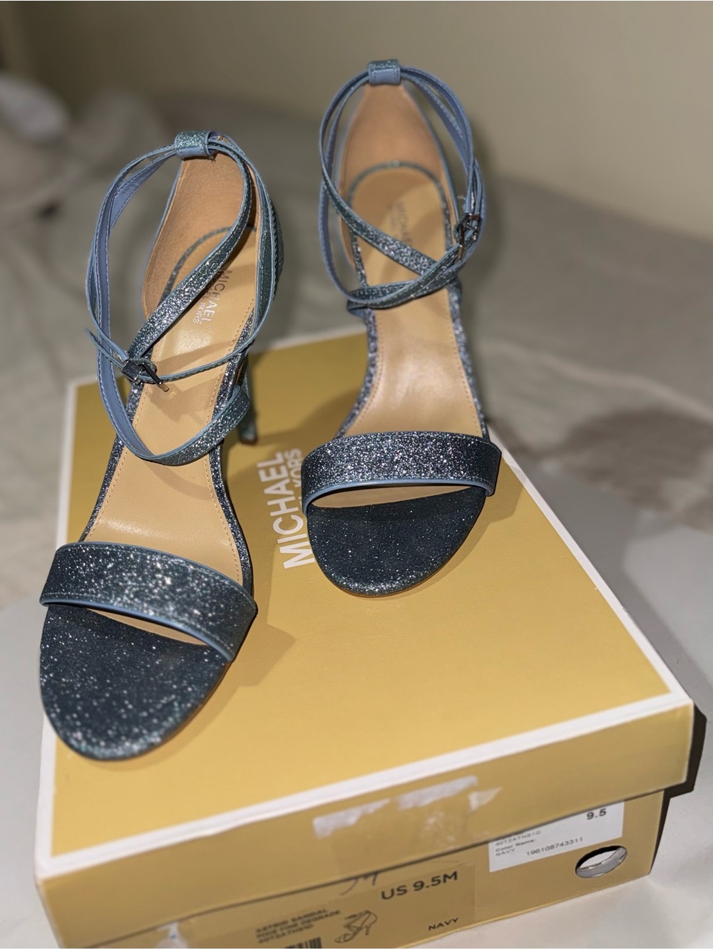 MICHAEL KORS Michael Astrid Sandal size 9.5New W/ Box